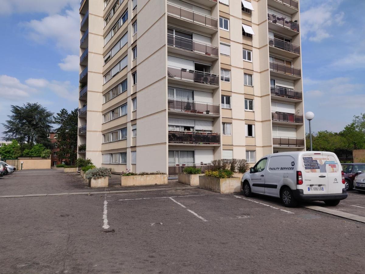 Apartment Appart'homecity - Grand Prieure